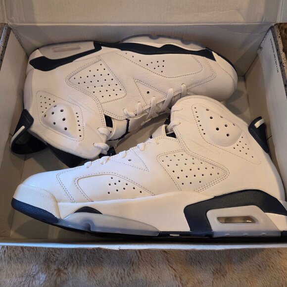 Size 13 Men's - Jordan 6 Retro Midnight Navy (CT8529-141) - Picture 1 of 7